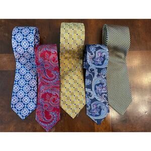 Lot of 5 Preowned Jos. A. Bank 100% Silk Ties - Paisley & Patterns